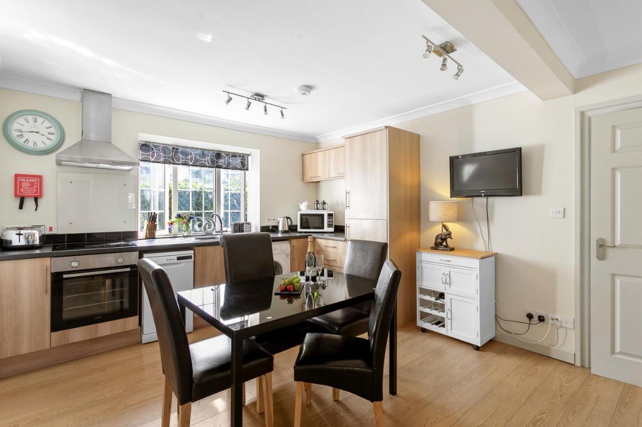 The Torcroft Apartments At Bedford House Торки Екстериор снимка